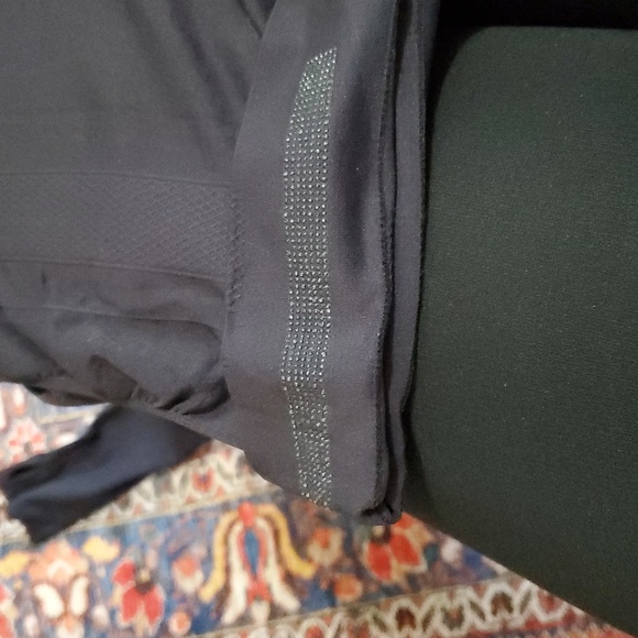 ATHLETA Long Sleeve Athletic Top - Picture 11 of 11